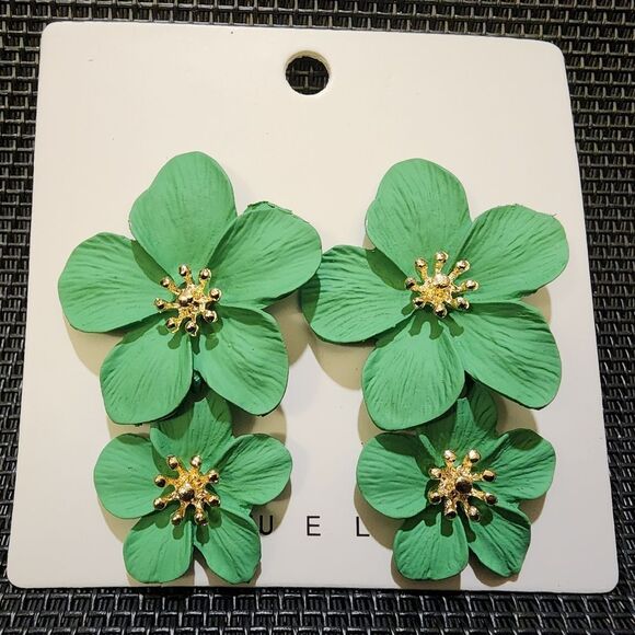 no brand Jewelry - Five Petal Flower Stud Costume Earrings